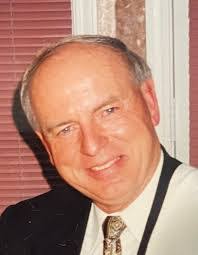 Scott Thon's Instagram, Twitter & Facebook