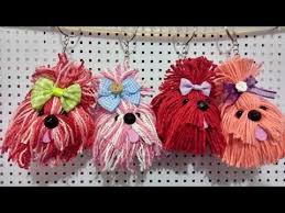 Chaveiro De Cachorrinha Com Base De Amigurumi Youtube Dog Crafts Diy Diy Yarn Crafts Diy Crafts Knitting