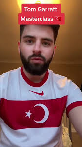 Who Does Tom Garrett Support