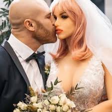 I've spent a disproportionate amount of my romantic career being hoisted into the air. How The Hot Girl Shit Meme Is Taking On Centuries Of Female Objectification