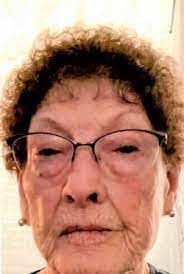 Louise Pillsbury's Instagram, Twitter & Facebook