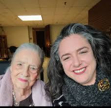 Shirley Clute's Instagram, Twitter & Facebook