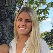 Jennifer Silletti's Instagram, Twitter & Facebook