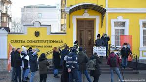 Pentru al doilea an consecutiv republica moldova se alătură comunității europene în desfășurarea activităților dedicate săptămânii verzi europene. Curtea ConstituÈ›ionalÄƒ A Pus Punct Disputei Privind Statutul Limbii Ruse In Republica Moldova Moldova Dw 22 01 2021