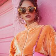 Bürgermeister Eichstetter gratuliert Hipp zu 25-jährigem Dienstjubiläum