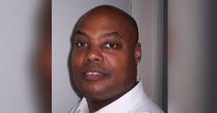 Theresa Coles's Instagram, Twitter & Facebook