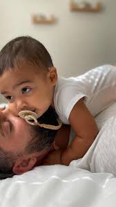 Happy 4th Birthday Ezzy, Daddy loves you ♥️