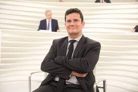 Former minister of justice and public security of the federative republic of brazil, judge and professor. Sergio Moro No Roda Viva E Preciso Vontade Politica E Construcao De Instituicoes Que Diminuam A Corrupcao