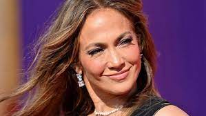 Jennifer Lopez w prześwitach. Mało kto by się odważył