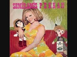 Semiramis Pekkan Bu Ne Bicim Hayat Those Were The Days Turkish Youtube Songwriting Songs Music Songs