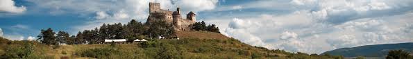 Két részből áll, melyet közös várfal zár körbe. Borsod Abauj Zemplen County Travel Guide At Wikivoyage