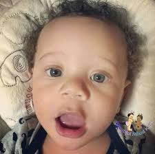 Elias Preston's Instagram, Twitter & Facebook