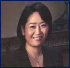 방일영의 둘째 아들이고 코리아나 호텔 대표이사 사장이다.1. ë°©ìš©í›ˆë¶€ì¸ ì´ë¯¸ëž€ í•™ëŒ€ì™€ ìžì‚´ì‚¬ê±´ê³¼ ì´ìœ  50ì–µê³¼ ìœ ì„œë‚´ìš© ìž¬íŒê²°ê³¼