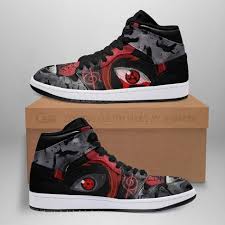 Itachi Sharingan Eyes Shoes Boots Akatsuki Sneakers Anime Fan Tt04 In 2020 Sneakers Shoe Boots Shoes