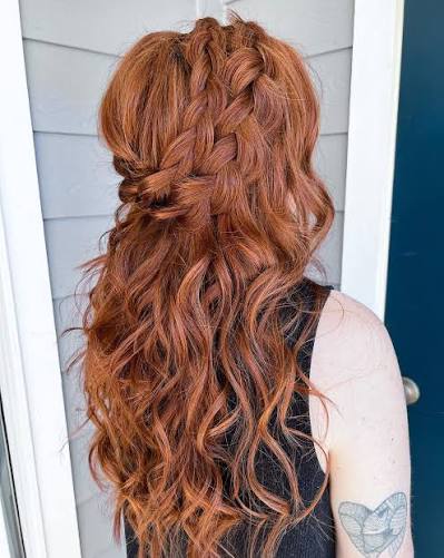 Double braid on the prettiest red hair. Swoon 😍⚡️ . . . @beautyasylum_charlotte #beautyasylum @uptownfunkyouupdo #beautyasylum_mallory