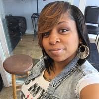 Ebony Mills's Instagram, Twitter & Facebook