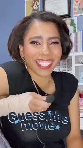 Stacey Santos (@staceysmoon)