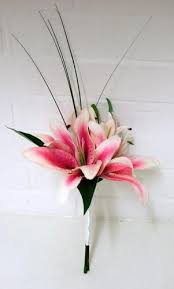 Pin By Shirley Dolsby On A Girl Can Dream In 2020 Lily Bouquet Wedding Stargazer Lily Wedding Stargazer Lily Wedding Bouquet