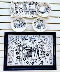 Ceramico By Zelis On Instagram Buralarda Gune Subat Gofret Barney Triosu Ile Baslanir Sabah Sabah Bu Kadar Havlasilacak Seyi Ne Dekor Desenler Sanat Desen