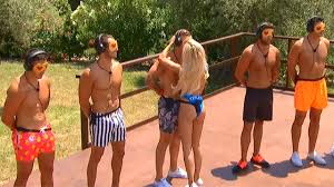 The sixth series of love island began broadcasting on 12 january 2020 on itv2. Watch Love Island Australia Season 1 Catch Up Tv