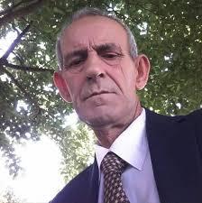 RRALLË LINDIN TË TILLË BURRA Poezi nga Masllan Meçi Dridhen telat e  sharkisë, Në melodi me të çiftelisë, Për t'i kënduar burrërisë, Të  luftëtarëve të lirisë. Dibër e Kukës s'ke ç'tu thuash,