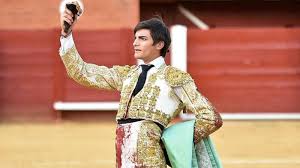 Jesús de la Calzada: “No puedo vivir del toro, por lo que tengo que  trabajar” - Liga Nacional de Novilladas