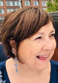 Sarah Hocker's Instagram, Twitter & Facebook