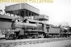 Pre-partition Indian steam locomotive. Bombay Baro… - India: pre-1947 - MikeMorant