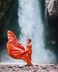 Bali Photographer On Instagram Tegenungan Waterfall Photoshoot Swipe Right For Unedited Waterfall Photography Photography Senior Pictures Waterfall Photo
