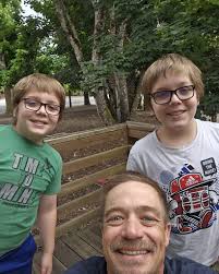 I am alive and still kickin! Lots has changed since my last update, and  things are finally moving along. I am not set up to work, but that's my #1  focus now