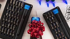 #ifixit #pcbuildifixit tool kits are widely used by tech youtubers for building pcs. Ifixit S Secret Santa Priced Screwdriver Sets Have The Bits To Open A Macbook Or Switch The Verge
