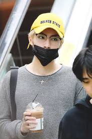 Rubrik ini ditujukan untuk mereka yang ingin tahu dan juga yang ingin sharing tentang pengetahuan topi new era. Nct