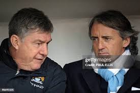 6,119 Robert Ellis Stock Photos, High-Res Pictures, and Images