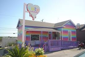 Opening hours for hair salons near your location. Accessing Personal Care While Trans Nonbinary Or Queer In Austin New Cute Nail Studio Promises A Safe Space And Rock Star Vibes Qmmunity The Austin Chronicle