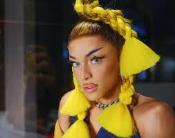 Essa é a brabo music. Papelpop S Tweet Pabllo Vittar Pabllovittar Se Joga Na Sofrencia Em Ama Sofre Chora O Clipe Da Vez Horas Antes Conversamos Com Ela E Rolou Spoiler Do Pv4 O Novo Album Sera