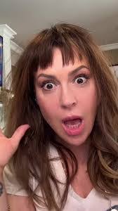 Alyssa Sines's Instagram, Twitter & Facebook