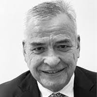 Daniel Iredale's Instagram, Twitter & Facebook