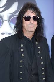 Mar 18, 2020 · alice cooper preaches hope amid worries about the coronavirus. Alice Cooper So Schreit Man Richtig Gala De