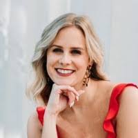 Catherine Schunk's Instagram, Twitter & Facebook