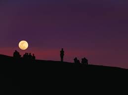 ) ist der zeitpunkt, zu dem sonne und mond in opposition zueinander stehen, also von der erde aus gesehen in entgegengesetzten richtungen. Moonvibes August Vollmond In Wassermann Am 3 8 2020