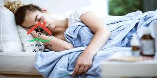 التهاب المعدة هو مصطلح عام يشير لمجموعة حالات بينها شيء واحد مشترك، وهو وفي حالات نادرة، قد تزيد بعض أنواع التهاب المعدة المزمن من خطر الإصابة بسرطان المعدة، خصوصًا إذا. Ø¹ÙØ§Ø¬ Ø¨Ø±Ø¯ Ø§ÙÙØ¹Ø¯Ø© ÙÙØ§ ÙÙ Ø£Ø³Ø¨Ø§Ø¨Ù ÙÙØ³ÙØ¹Ø© Ø¯Ø§Ø± Ø§ÙØ·Ø¨