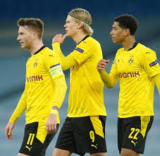Along with group tables, champions league live scores and all the latest news from the biggest clubs in the tournament, everything you need will be at your fingertips from start to finish 24/7. Tgn6t56lr Me8m