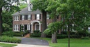 Home Alone House 671 Lincoln Ave Winnetka Il 60093 Home Alone Home House Styles