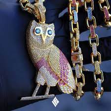 Custom Fully Iced Multi Colored Ovo Owl On Hermes Link Chain Specially Made For The 1 And Only Champagnepapi Gold Chains For Men Chains For Men Gold Chains