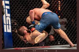 Duel Khabib Nurmagomedov vs Justin Gaethje di UFC 254 Dituduh Rekayasa - Bolasport.com