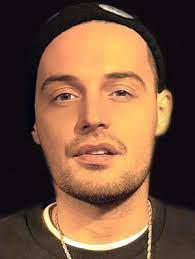 Guf feat кравц — лето на ветер (single 2020). Aleksej Dolmatov Reper Guf Biografiya Informaciya Lichnaya Zhizn Foto Video