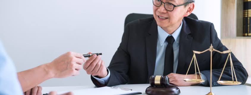 What Does a M&A Lawyer Do? 8 Key Responsibilities You Need - Petersen |  Landis