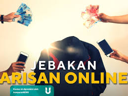 Alur cerita pada komik arisan sudah waktunya pulang, yaitu yang menceritakan remaja anak sekolah yang mana pada kelompok kelas tersebut di adakan sebuah kegiatan rutin yaitu arisan. Gagal Rayakan Natal Di Kampung Karena Terjebak Arisan Online Kumparan Com