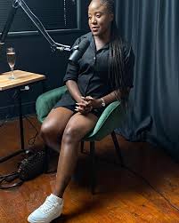 2025goals #empowerment #motivation #newyears #resolution This Year You  don't have to wait for help Try to help your self first before anyone can  come in .. This year we you making the