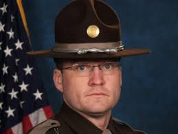 Ex-Iowa State Patrol supervisor says he was addicted to opioids